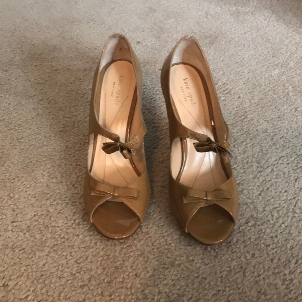 Kate Spade tan Heel